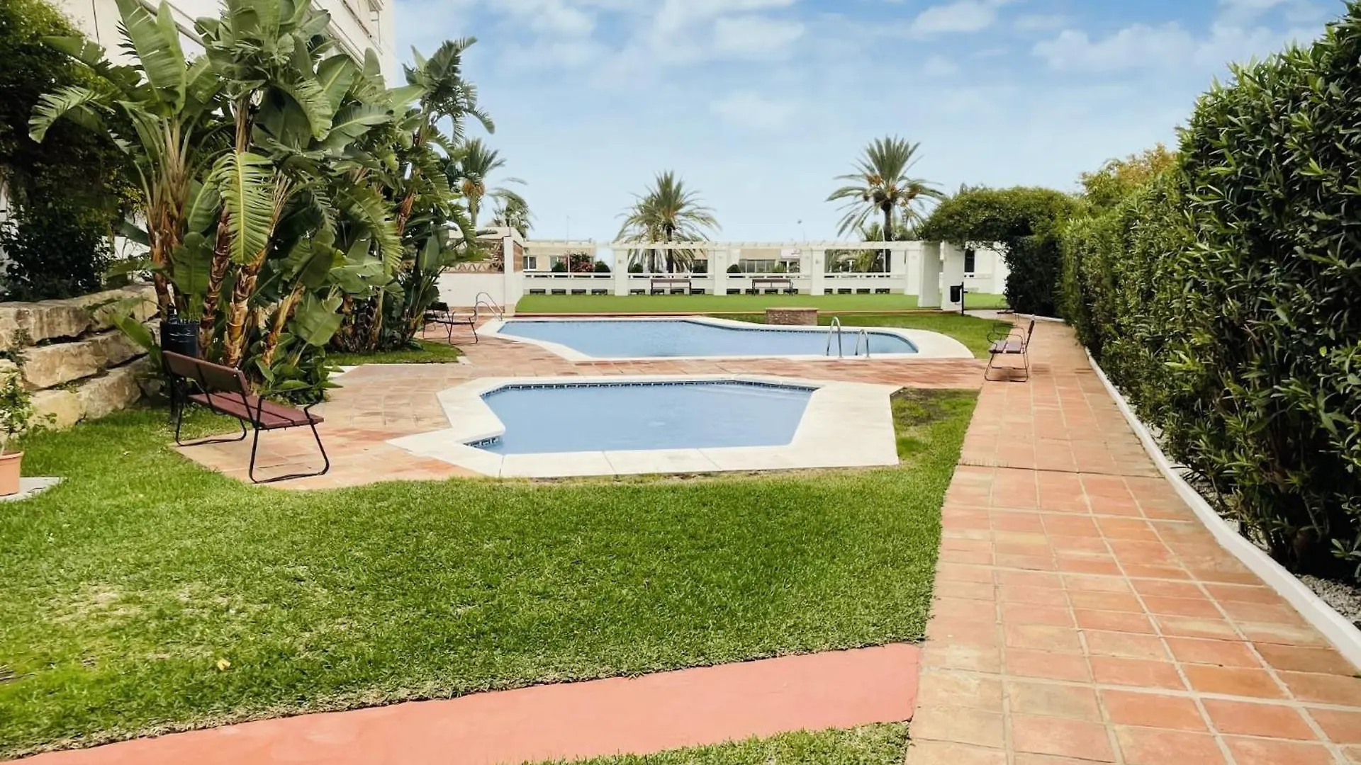 Sol De Marbella Apartamento Con Vistas Al Mar, Piscina Y Cerca De La Playa Apartment