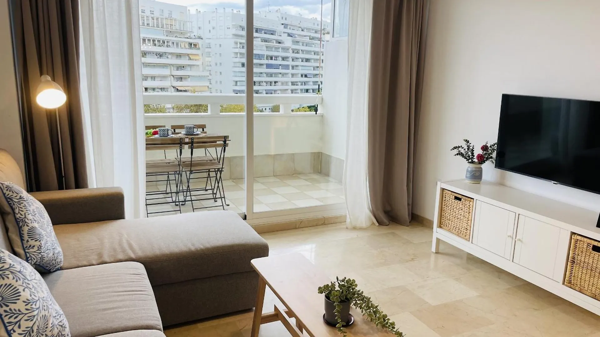 Sol De Marbella Apartamento Con Vistas Al Mar, Piscina Y Cerca De La Playa