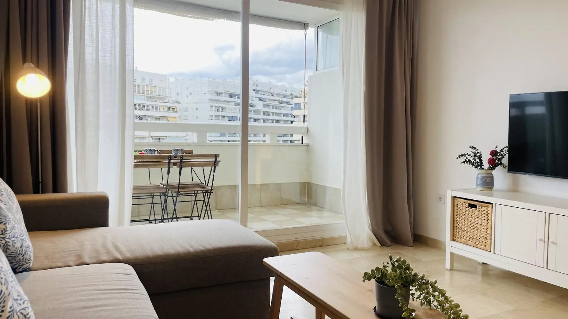 Sol De Marbella Apartamento Con Vistas Al Mar, Piscina Y Cerca De La Playa