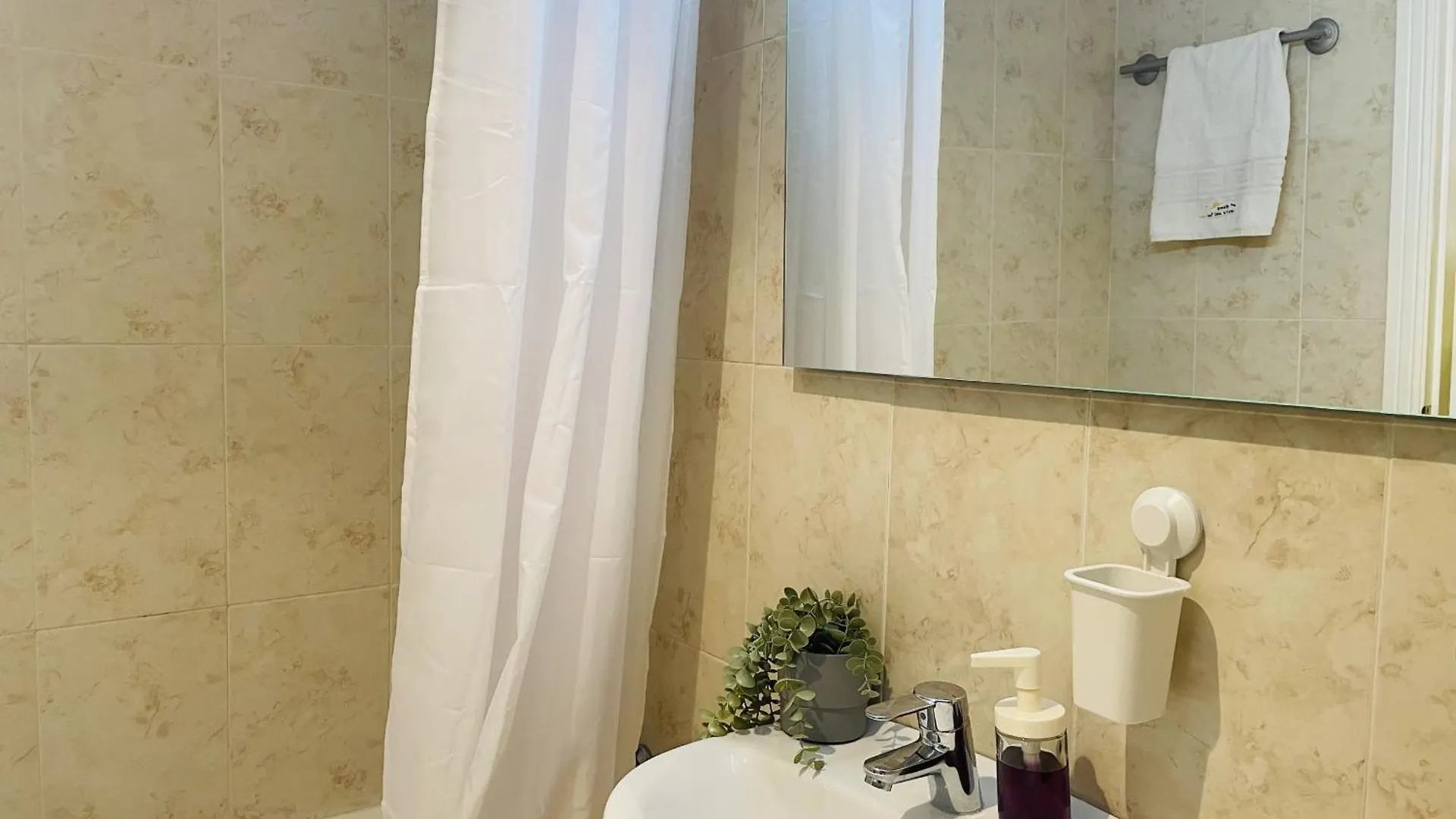 Sol De Marbella Apartamento Con Vistas Al Mar, Piscina Y Cerca De La Playa 0*,  Hiszpania